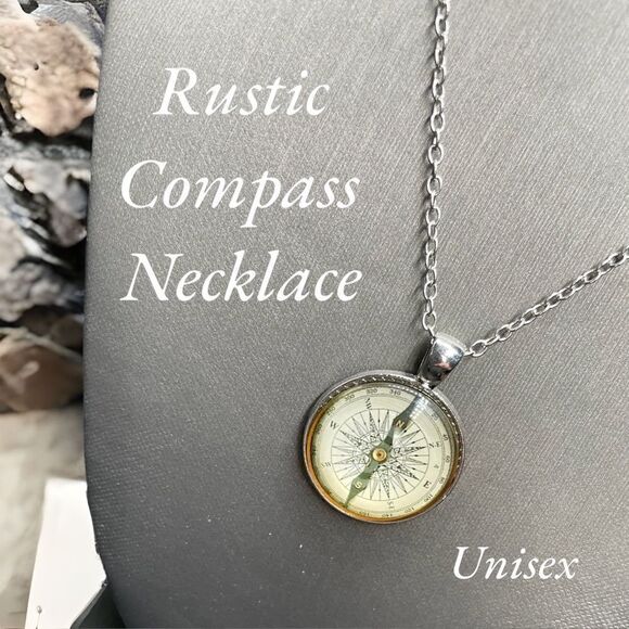 Unisex l Rustic Compass Decor l Necklace l New - Picture 1 of 8